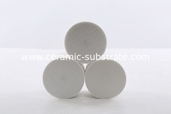 Al2O3 SiO2 Katalityczny nośnik ceramiczny Odporność na szok termiczny Podłoże kordierytowe