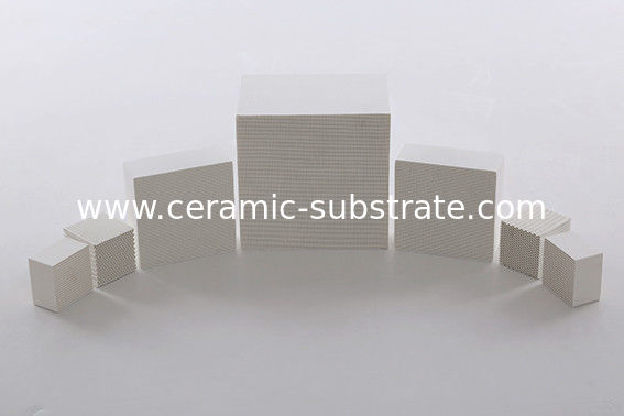 Podłoże ceramiki o strukturze plastra miodu VOC, porowate ceramiczne cegły o wysokiej temperaturze