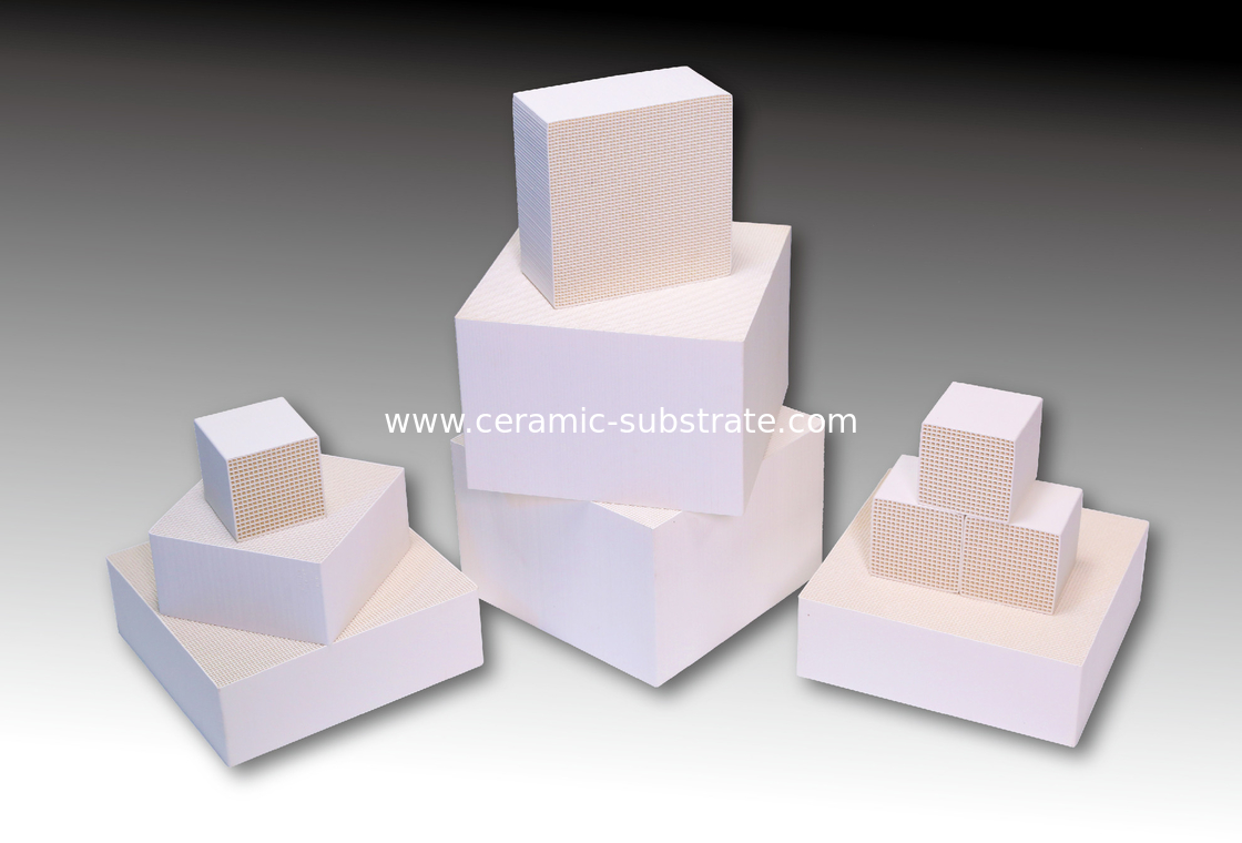 Al2O3 Honeycomb Ceramiczny biały SiO2 MgO do przemysłowych VOC