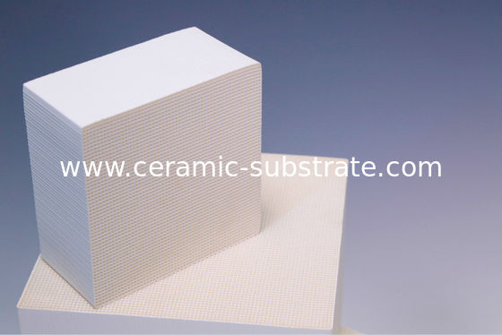 kupować Konstrukcja katalizatora ceramicznego o strukturze plastra miodu VOC dla samochodu online manufacture
