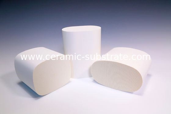 kupować Ceramiczne / Katalizator komórkowy Cordierite Cordierite wspiera Białe online manufacture