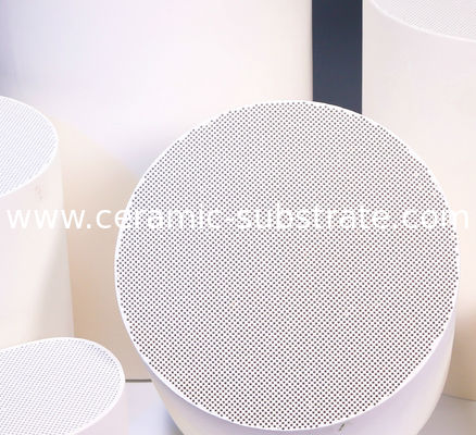 kupować Ceramic Catalyst Carrier, silnik wysokoprężny 100CPSI SCR Podłoże ceramiczne online manufacture