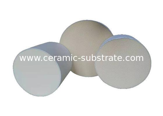 kupować Okrągły Cordierite Dpf Honeycomb Ceramic Substrate 100 200 Gęstość komórek CPSI online manufacture