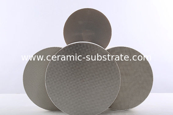 Porowaty kordierytowy filtr ceramiczny o strukturze plastra miodu dla 3-drożnych katalizatorów